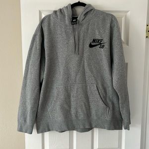 Nike SB men’s XXL hoodie